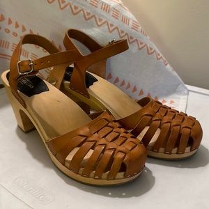 Swedish Hasbeens Snake Sandal in Nature Color - Size 41 EUC